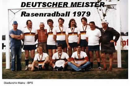 Bild 9: Die Gründer des Radfahrer-Vereins 1910 Hechtsheim e. V.
